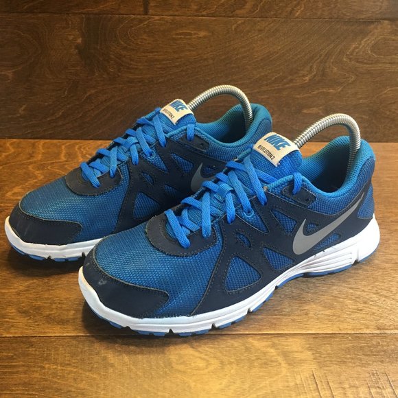 nike shoes for youth sizes